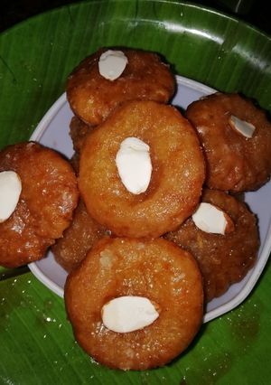 A picture of Bhadusha.