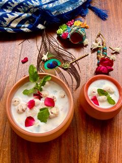 पंचामृत जन्माष्टमी पूजन(panchamrit janmashtami poojan recipe in hindi) रेसिपी मुख्य फोटो