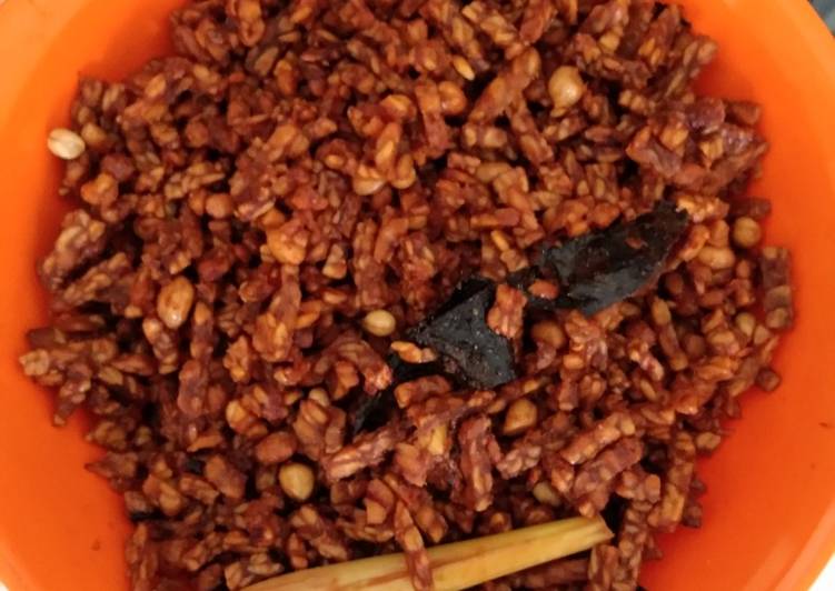 Bagaimana Membuat Kering Tempe Asem Pedes Manis yang Enak