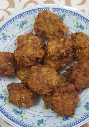 A picture of Crispy aloo ke pakode.