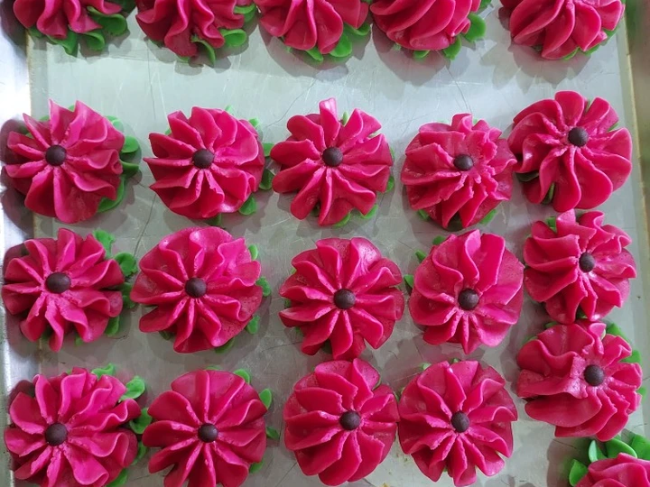 Langkah Gampang Menyiapkan Resep &amp;#34;Semprit susu mawar&amp;#34; yang Lezat Sekali Anti Ribet, Uenak Banget