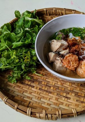 Hình của món Bánh canh cá thu ngừ.