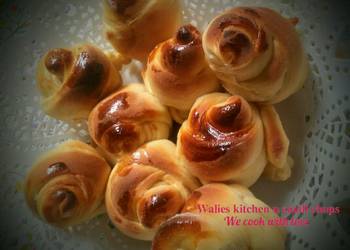 How to Prepare Appetizing Rose bread