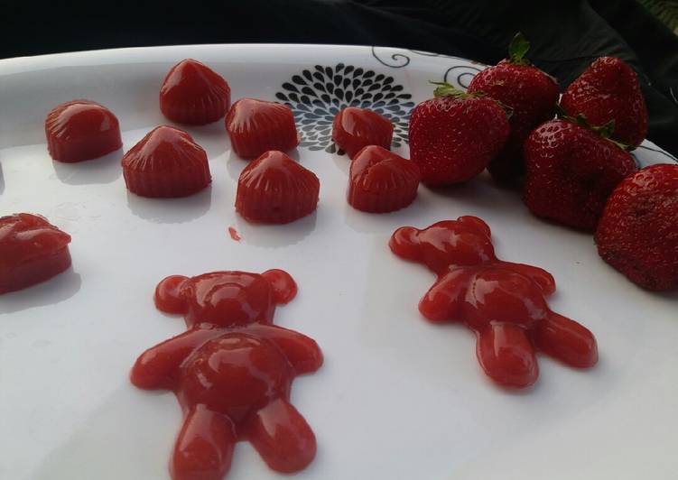 Healthy fresh fruits gummy bears