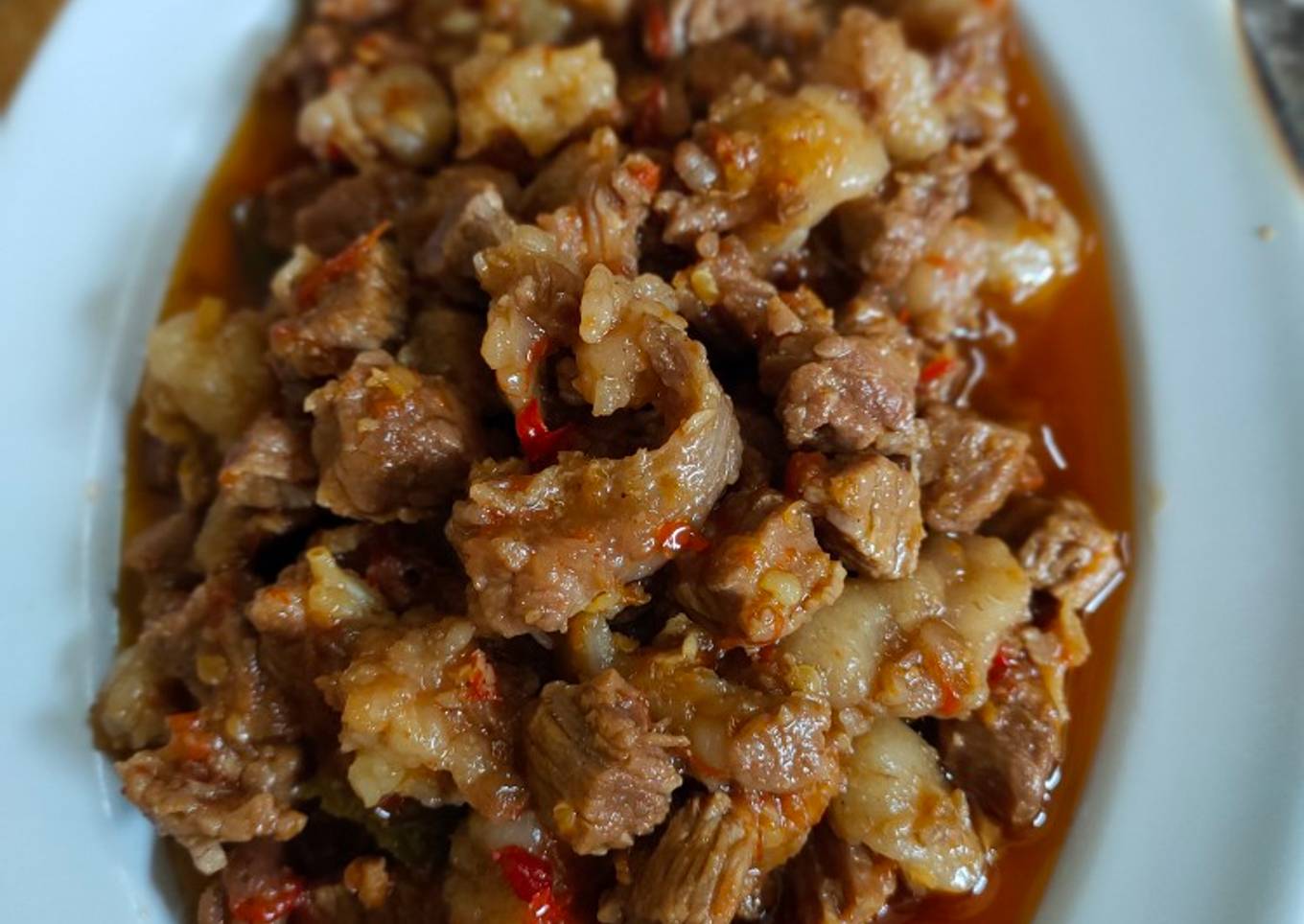 Daging pedas