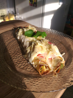 Una foto de Canelones de verdura con salsa blanca