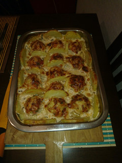 Una foto de Albóndigas a la crema con queso gratinado