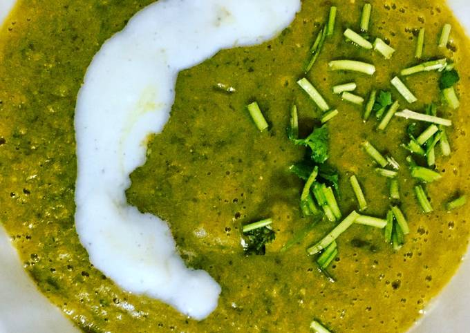 Creamy peas soup