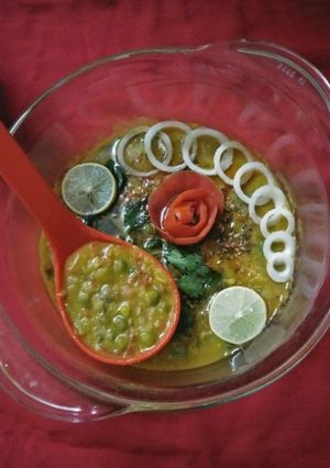 A picture of Green peas Dal tadka.
