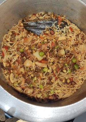 A picture of Mixed Sprouts Healthy Pulao.