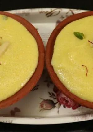 A picture of Shahi kesar badam phirni recipe.