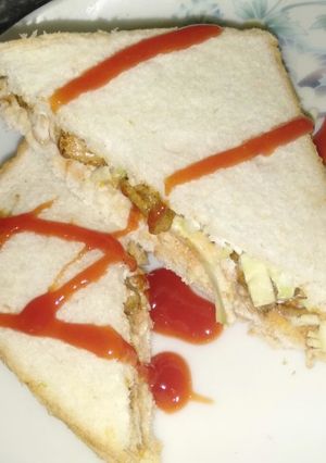 A picture of Chicken tikka sandwich #cookpad ramadan.