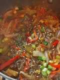 Veggie rich Sour & Spicy beef glass noodle soup 蔬菜版牛肉酸辣汤