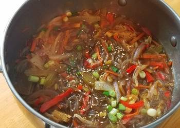 How To Making Recipe Veggie rich Sour  Spicy beef glass noodle soup  Yummy How To Making Recipe Veggie rich Sour  Spicy beef glass noodle soup  Yummy