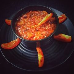 A picture of Tomato-Dates Chutney.