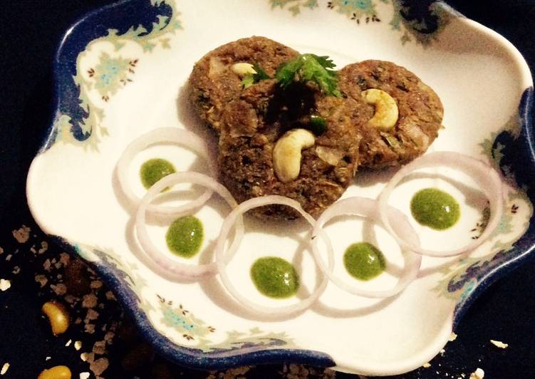 Steps to Make Favorite Oats black eyed Beans(lobiya) Kababs