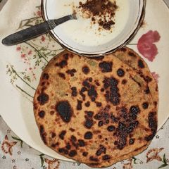 A picture of Aloo Paratha.