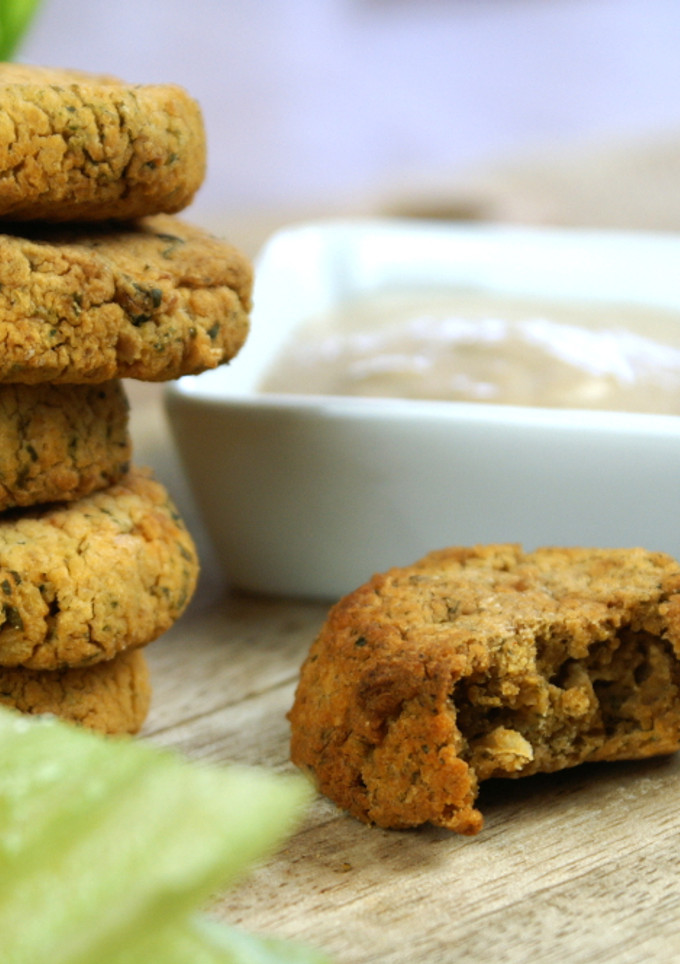 Una foto de Falafel al horno fácil
