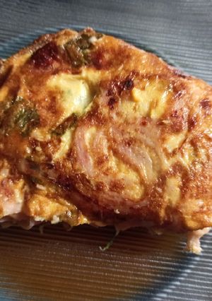 Una foto de Omelette de jamón y queso