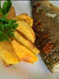 Orata fritta con le patate arrosto