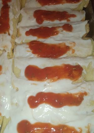 Una foto de Canelones de carne y verdura 😋