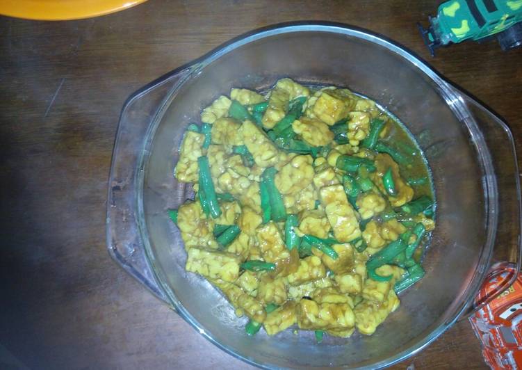 Oseng tempe cabe hijau