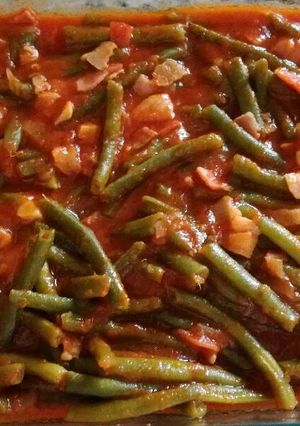 Una foto de Judías verdes con tomate y bacon😋