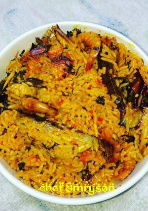 A picture of Palm oil rice.
