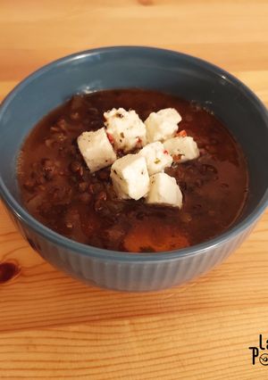 Une photo de Soupe de lentilles à la grecque (Fakès)