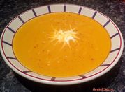 Une photo de butternut oignons