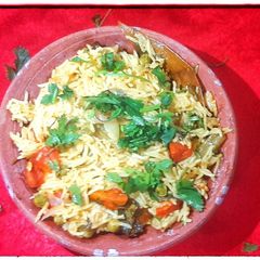 A picture of Vegetable Cooker Biryani.