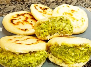 Foto principal de Arepa Reina Pepiada 🫓🇻🇪