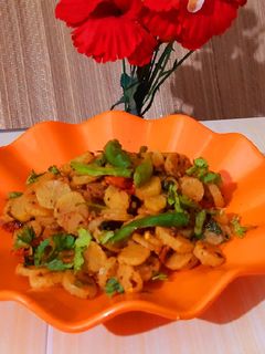 मूली स्टिर फ्राई (Mooli stir fry recipe in Hindi) रेसिपी मुख्य फोटो
