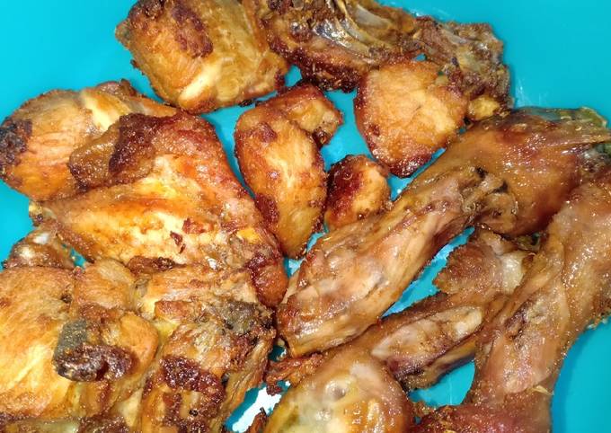 Ayam Goreng Ungkep Bumbu Kuning