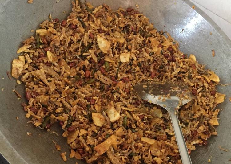 Cara Memasak Teri tempe kentang kacang pedas manis (T2K2PM) yang Gurih