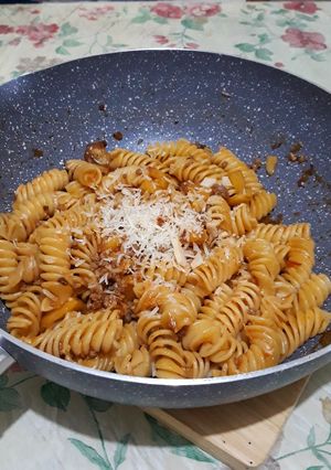 Foto resep Fusilli Saus Arabiatta dengan Nanas