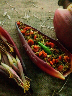 A picture of Bengali "Mocha Chingri".