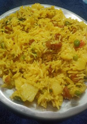 पुलाव (Pulao recipe in hindi) रेसिपी मुख्य फोटो