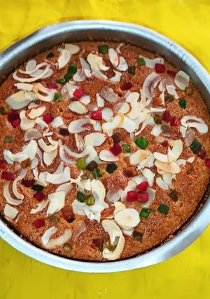 A picture of Semolina Tutti-Frutti Cake.