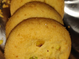 Eggless pistachio cookies without oven