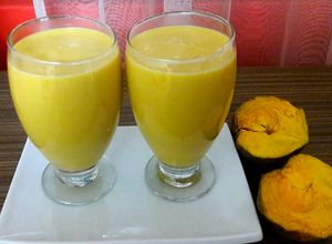 Una foto de Jugo de lúcuma