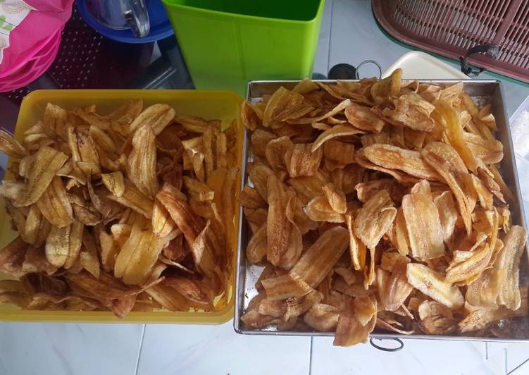 Resep masakan Keripik pisang gurih dan renyah | Resep Membuat Keripik pisang gurih dan renyah Yang Bikin Ngiler