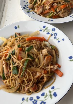 A picture of Yakisoba (焼そば).