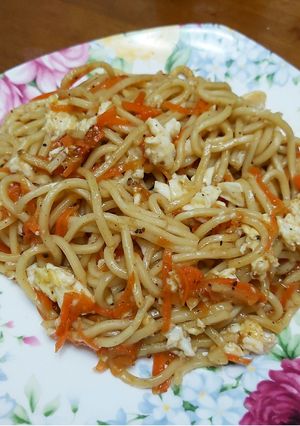 蘑菇鐵板麵(加蛋) 的食譜成品照片