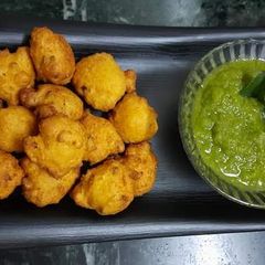 A picture of Masoor Dal Pakora.