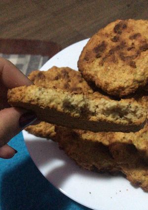 Una foto de Galletas de avena y manzana👩🏻‍🍳❣️