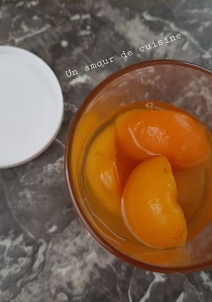 Une photo de Abricots au sirop maison 🍑