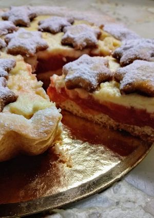 Una foto de Pasta frola con dulce y queso