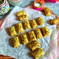 A picture of Kaju Pista Roll.