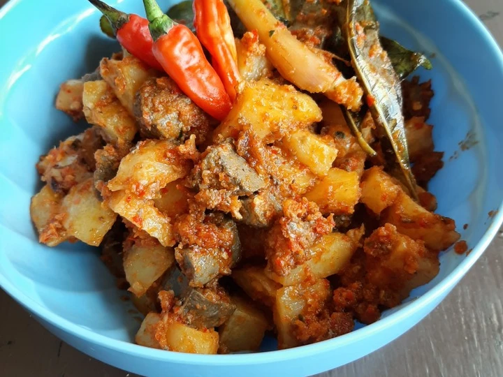 Cara Gampang Membuat Resep Balado kentang hati sapi Anti Ribet, Bikin Ngiler